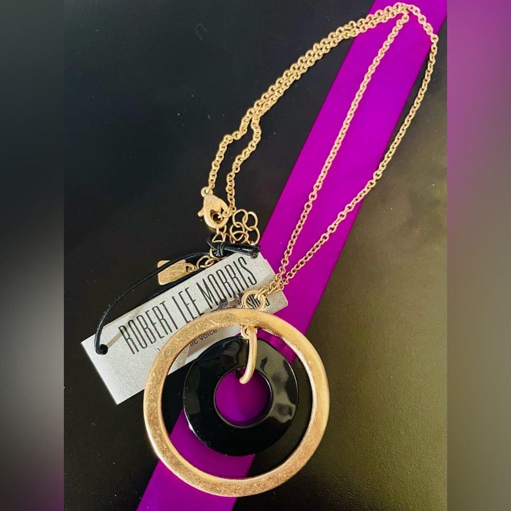 🔴Robert Lee Morris Gold and Black Pendant Necklace, NWT - Picture 5 of 10
